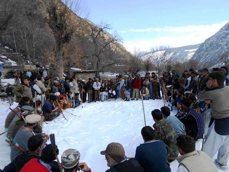 people enjoy snow golf in kalash valley photos express