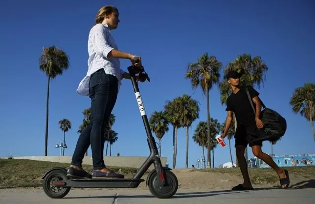 the e scooter craze sweeping the us and other parts of the world has led to numerous injuries including to riders who don 039 t wear helmets as recommended photo afp the e scooter craze sweeping the us and other parts of the world has led to numerous injuries including to riders who don 039 t wear helmets as recommended photo afp
