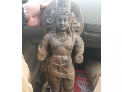 bid to smuggle antique statue in peshawar foiled bid to smuggle antique statue in peshawar foiled