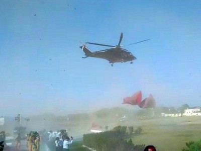 management fail zardari s red carpet goes flying in tando adam management fail zardari s red carpet goes flying in tando adam