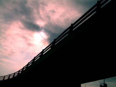 newly built flyover begins to decay in jamshoro newly built flyover begins to decay in jamshoro