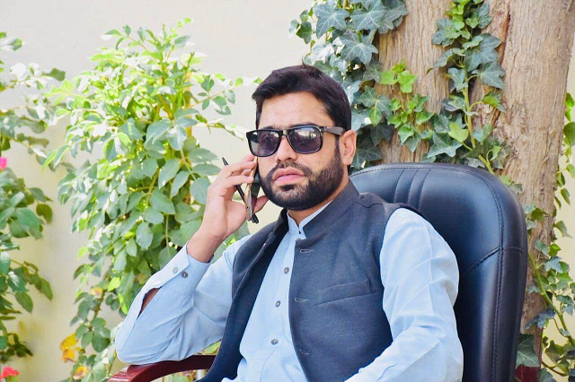 i will try my best to resolve the issues of balochistan 039 s print and electronic media pti spokesperson says photo zafar baloch
