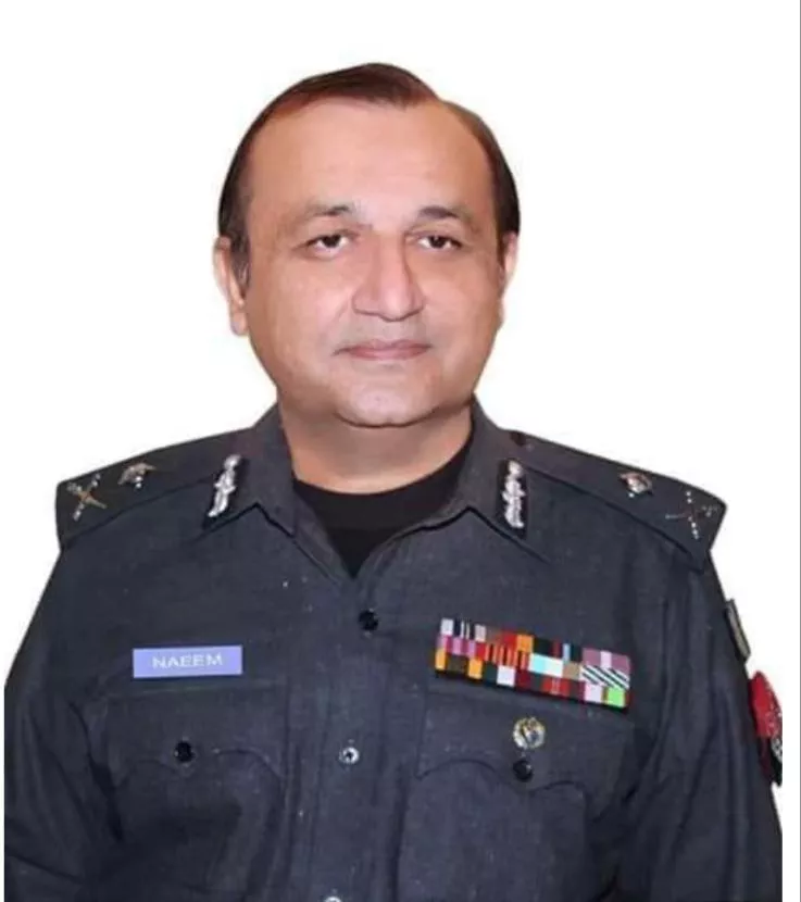 dr muhammad naeem khan photo express dr muhammad naeem khan photo express