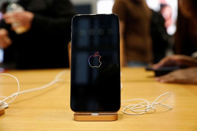 the new apple iphone x are seen on display at the apple store in manhattan new york us september 21 2018 photo reuters