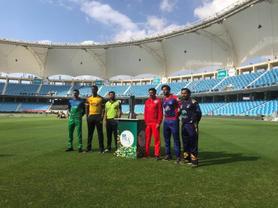 psl4 trophy unveiled in dubai psl4 trophy unveiled in dubai