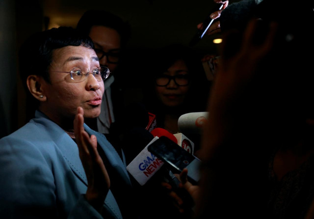 maria ressa an executive of online news platform rappler speaks to the media after being served an arrest warrant in rappler 039 s office in pasig city philippines photo reuters maria ressa an executive of online news platform rappler speaks to the media after being served an arrest warrant in rappler 039 s office in pasig city philippines photo reuters