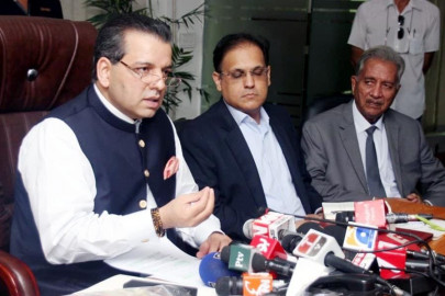 comprehensive reforms to improve functioning of public departments minister comprehensive reforms to improve functioning of public departments minister