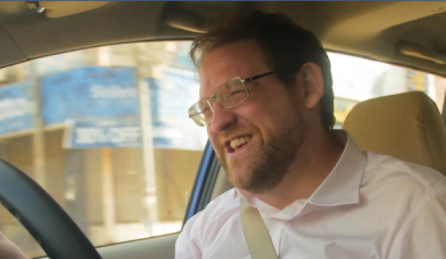 watch george fulton imitating google maps on the streets of karachi