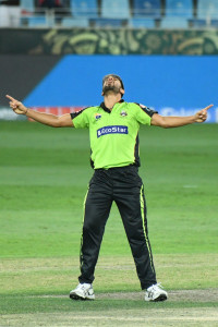 haris rauf stars as qalandars down kings