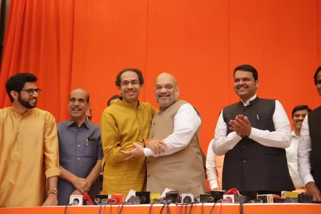 photo authackeray twitter