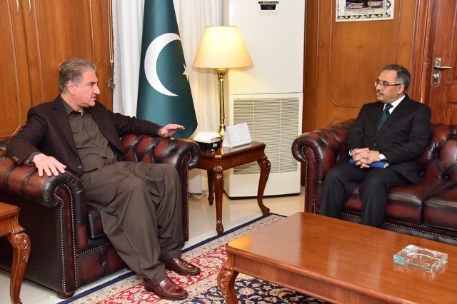 fm shah mehmood qureshi meets with pakistan 039 s high commissioner in india sohail mahmood photo fo