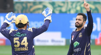 in form gladiators face sultans challenge as psl shifts to sharjah