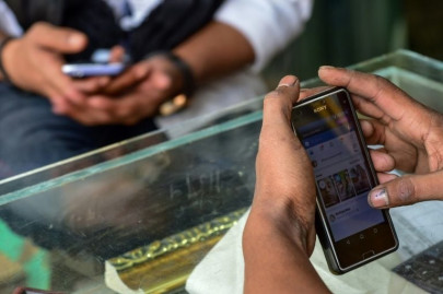 bangladesh shuts 20 000 websites in anti porn war bangladesh shuts 20 000 websites in anti porn war