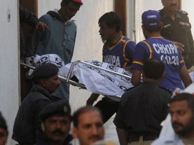 five siblings die from suspected food poisoning in karachi