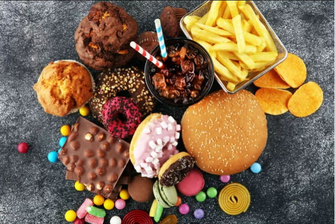 5 ways to control your junk food cravings