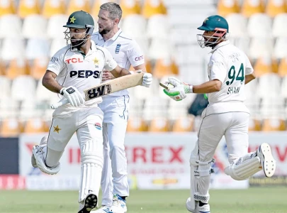 shan shafique tons lift pakistan