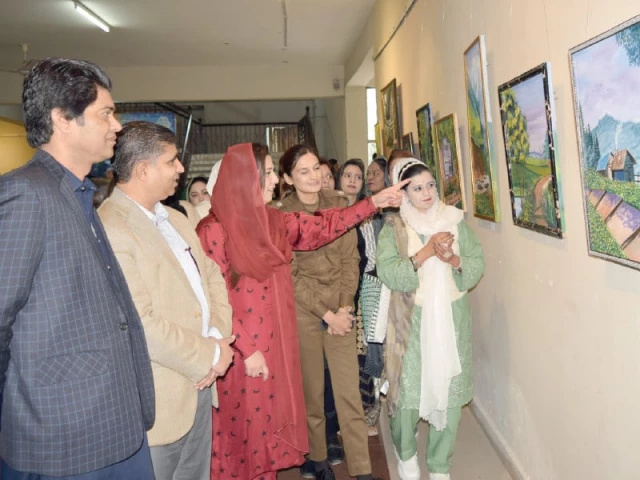 visitors including parliamentary secretary shazia rizwan and chief traffic police officer beenish fatima admire the artworks of painter shanze noreen each of her paintings present different renditions of a serene pastoral countryside photo express visitors including parliamentary secretary shazia rizwan and chief traffic police officer beenish fatima admire the artworks of painter shanze noreen each of her paintings present different renditions of a serene pastoral countryside photo express