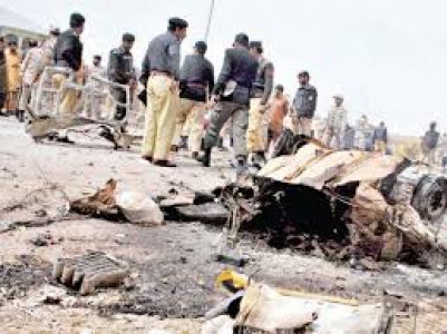 one killed 18 injured in dera murad jamali blast one killed 18 injured in dera murad jamali blast