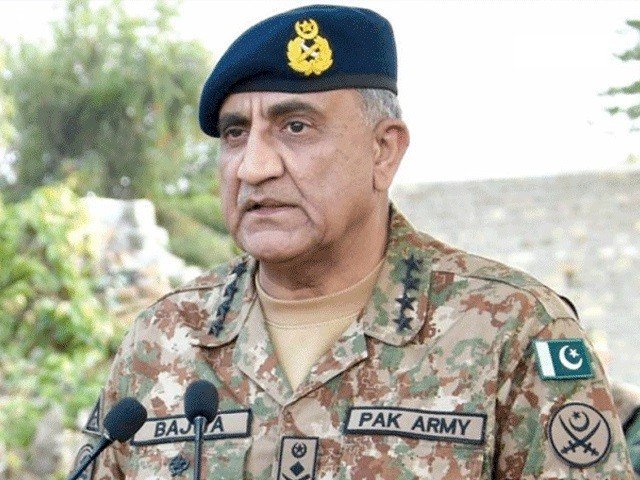 gen qamar javed bajwa visits working boundary lauds high moral and readiness of troops photo file