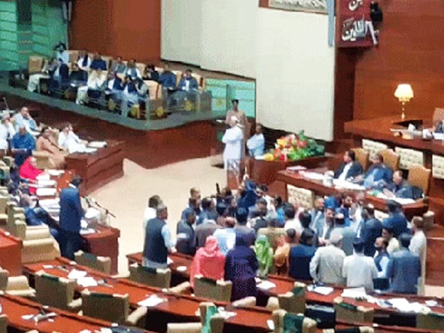 Sindh opposition walks out of Assembly, rejects budget as anti-people