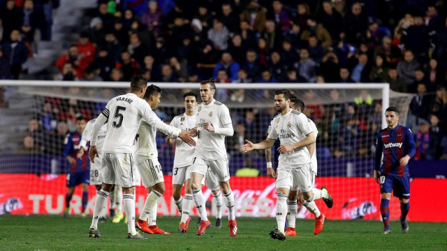 bale coolly converted the penalty restoring real s lead after an earlier spot kick scored by karim benzema which had been cancelled out by a strike from levante s roger marti photo reuters bale coolly converted the penalty restoring real s lead after an earlier spot kick scored by karim benzema which had been cancelled out by a strike from levante s roger marti photo reuters