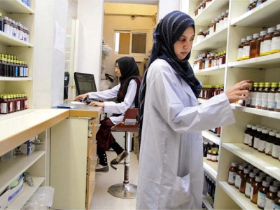 drap plans model pharmacies to provide life saving drugs