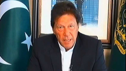 pm to modi let better sense prevail