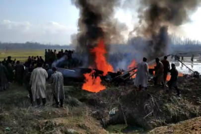 four indian air force personnel among five killed in iok helicopter crash four indian air force personnel among five killed in iok helicopter crash