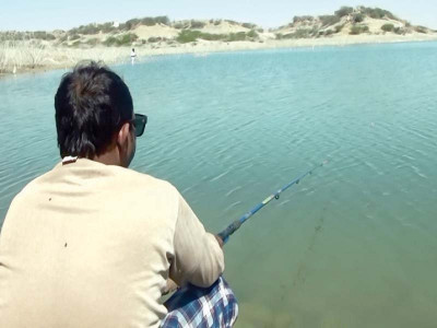 rising level of water at hub dam attracts picnickers rising level of water at hub dam attracts picnickers
