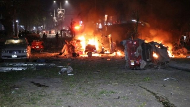 the siege began on thursday evening when gunmen detonated a car bomb that ripped the front off a major hotel photo afp