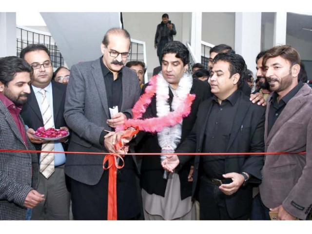 federal health minister aamir mehmood kiani inaugurated a model centre for infectious diseases at sector g 7 3 dispensary in islamabad photo express federal health minister aamir mehmood kiani inaugurated a model centre for infectious diseases at sector g 7 3 dispensary in islamabad photo express