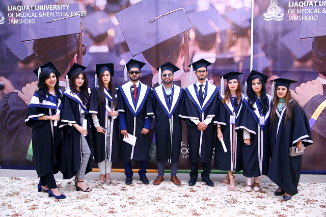 mbbs graduates at the graduation ceremony at liaquat university of medical and health sciences on saturday photo shuaib