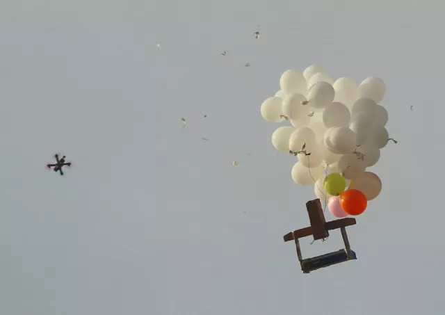 palestinians in gaza have for months sporadically launched balloons with incendiary and explosive devices at southern israel photo afp palestinians in gaza have for months sporadically launched balloons with incendiary and explosive devices at southern israel photo afp