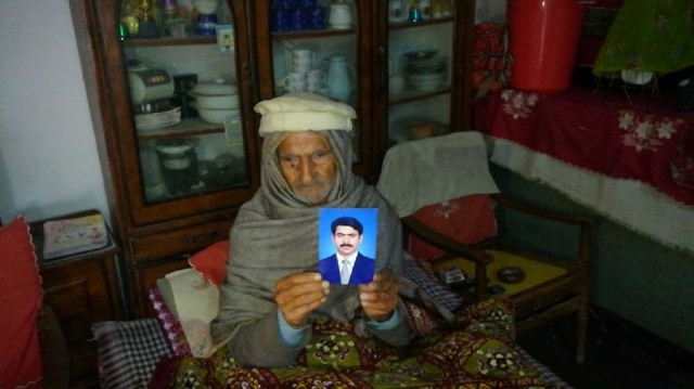 a father yearns for son trapped in indian jail for 15 years a father yearns for son trapped in indian jail for 15 years