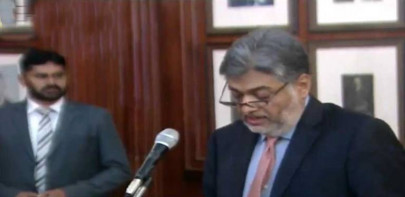 syed samsam ali bukhari takes oath as punjab information minister