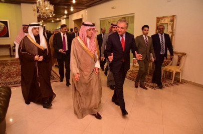saudi arabia backs pakistan peace overtures to india