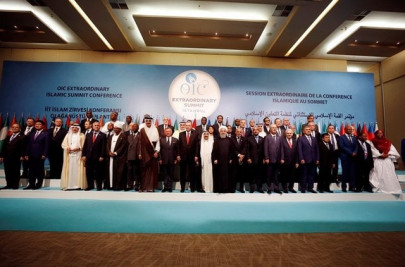 fm qureshi urges oic international community to take notice of indian brutalities