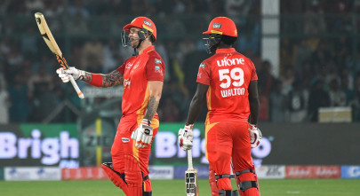 delport ashraf star as islamabad united down lahore qalandars delport ashraf star as islamabad united down lahore qalandars