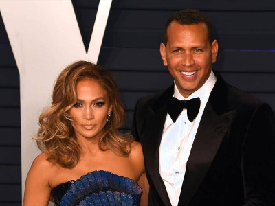jennifer lopez alex rodriguez announce engagement jennifer lopez alex rodriguez announce engagement