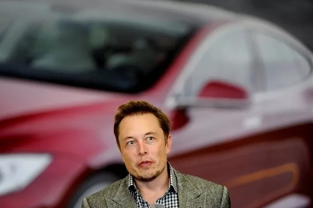 tesla chief executive office elon musk speaks at his company 039 s factory in fremont california us june 22 2012 photo reuters tesla chief executive office elon musk speaks at his company 039 s factory in fremont california us june 22 2012 photo reuters