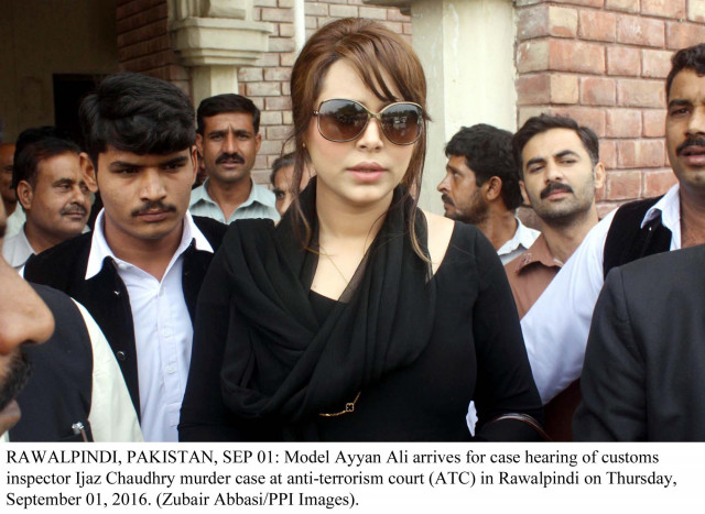 model ayyan ali photo express model ayyan ali photo express