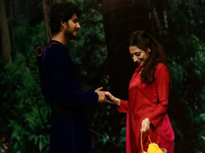 zia mohyeddin takes shakespeare for a walk zia mohyeddin takes shakespeare for a walk
