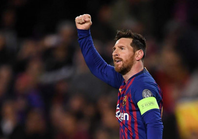 managers take turns to praise unstoppable messi managers take turns to praise unstoppable messi
