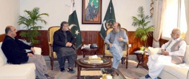 cm jam kamal khan in a meeting with former senior advocate kamran murtaza at the cm secretariat in quetta photo express cm jam kamal khan in a meeting with former senior advocate kamran murtaza at the cm secretariat in quetta photo express