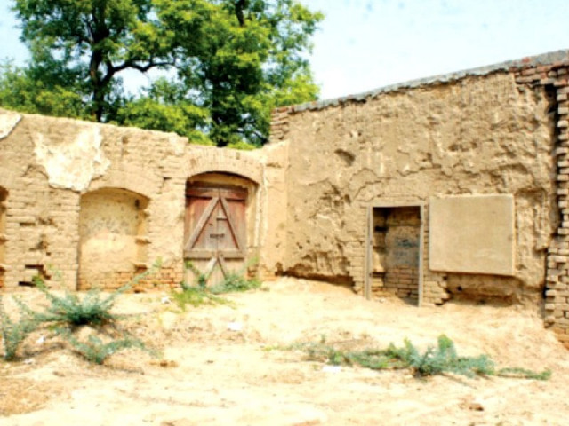 singh s house has a berry tree a mango tree and small room believed to have been his bedroom photo express singh s house has a berry tree a mango tree and small room believed to have been his bedroom photo express