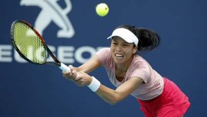 osaka zverev stunned serena withdraws in miami