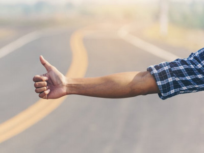 hitchhiker steals rs3m in cash from islamabad man