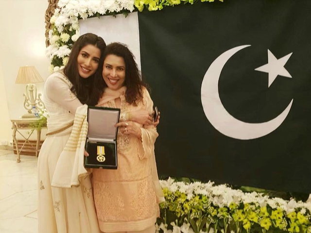 i share this with all the other pakistani girls who have dreams mehwish hayat on tamgha e imtiaz