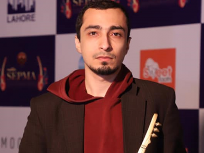 this pakistani musician brought up missing persons and trans rights in acceptance speech this pakistani musician brought up missing persons and trans rights in acceptance speech