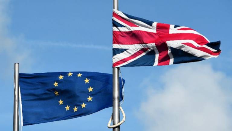 expects united kingdom to leave the european union without a deal on 12 april photo online